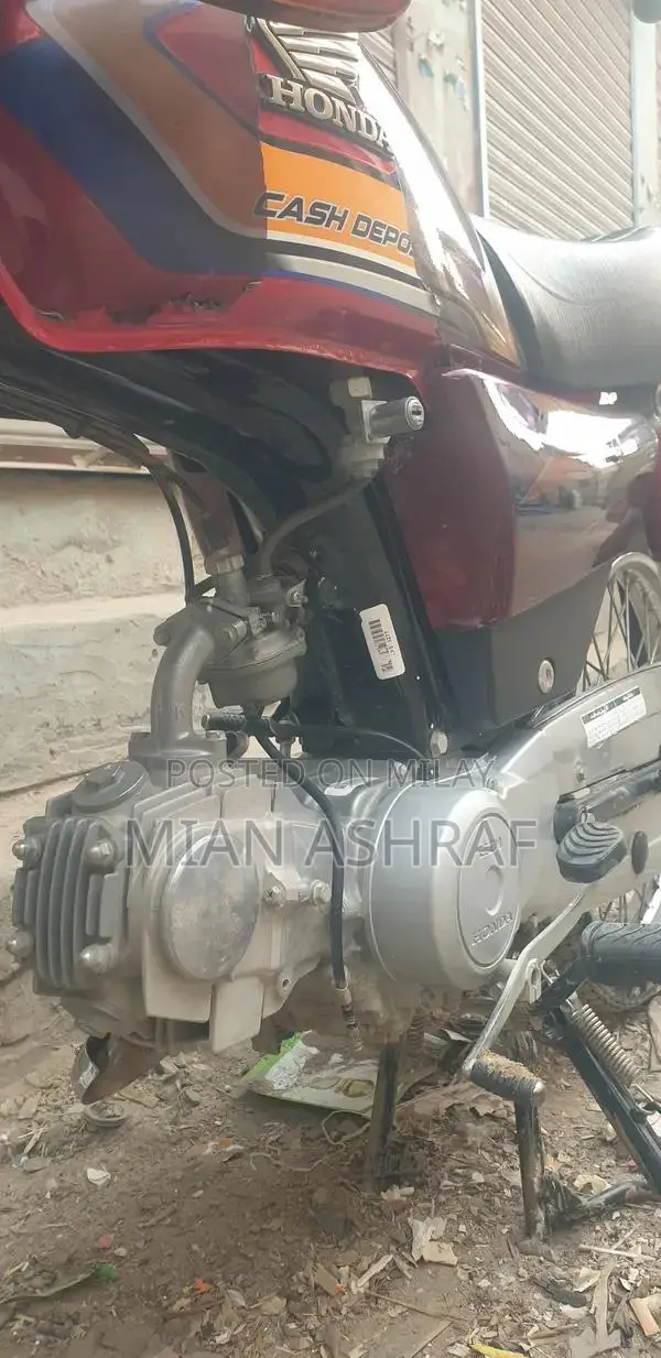 Brand New Honda 70 Motorcycle