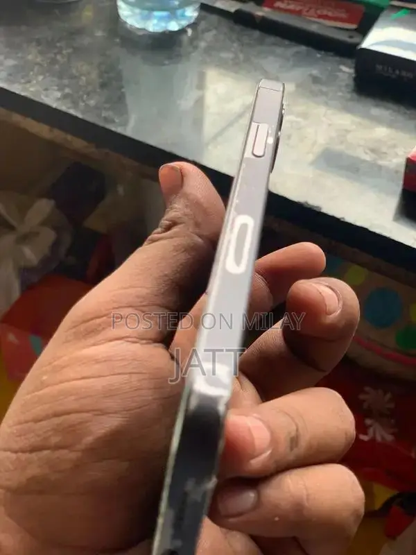 Apple iPhone 12 Excellent Condition with Full Warranty