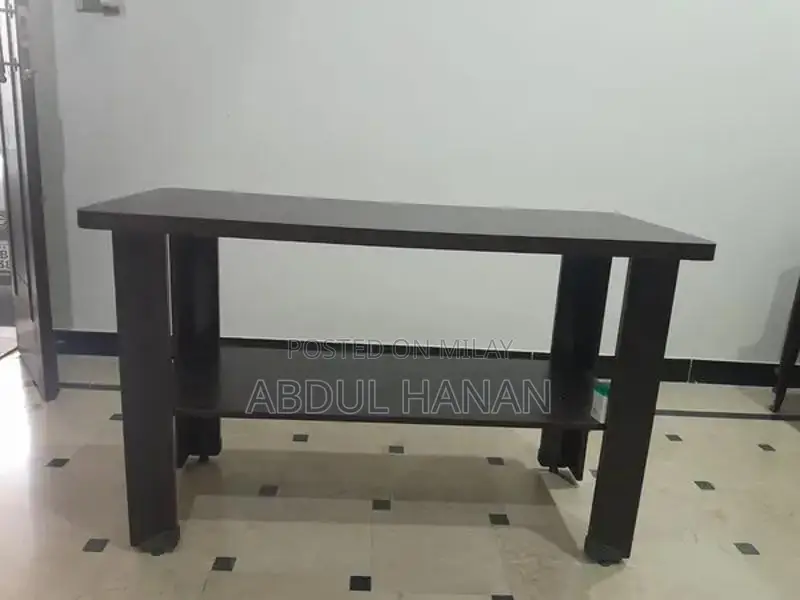 Contemporary Dining Table - Barely Used, Like New