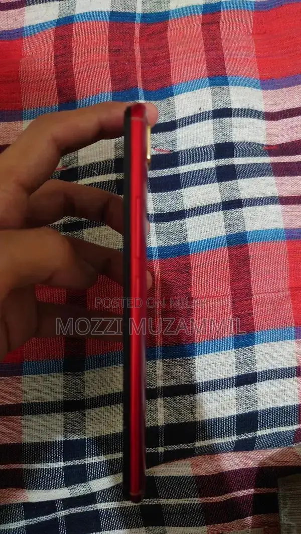 6.26-inch Full HD Android Smartphone with Dual SIM