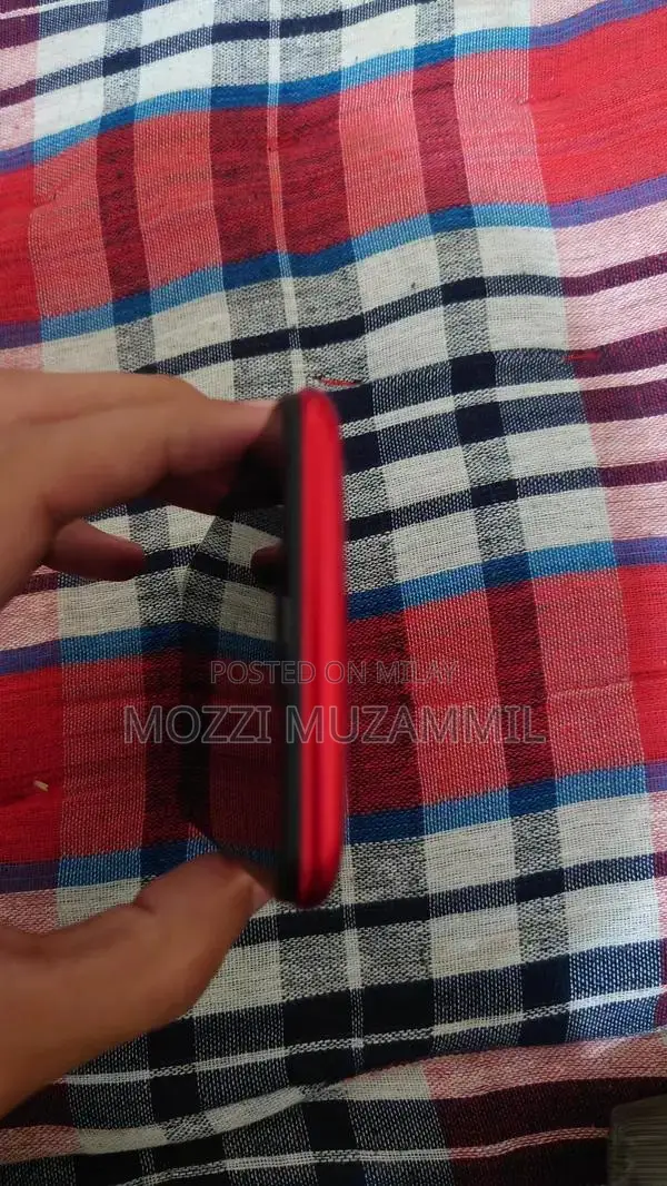 6.26-inch Full HD Android Smartphone with Dual SIM