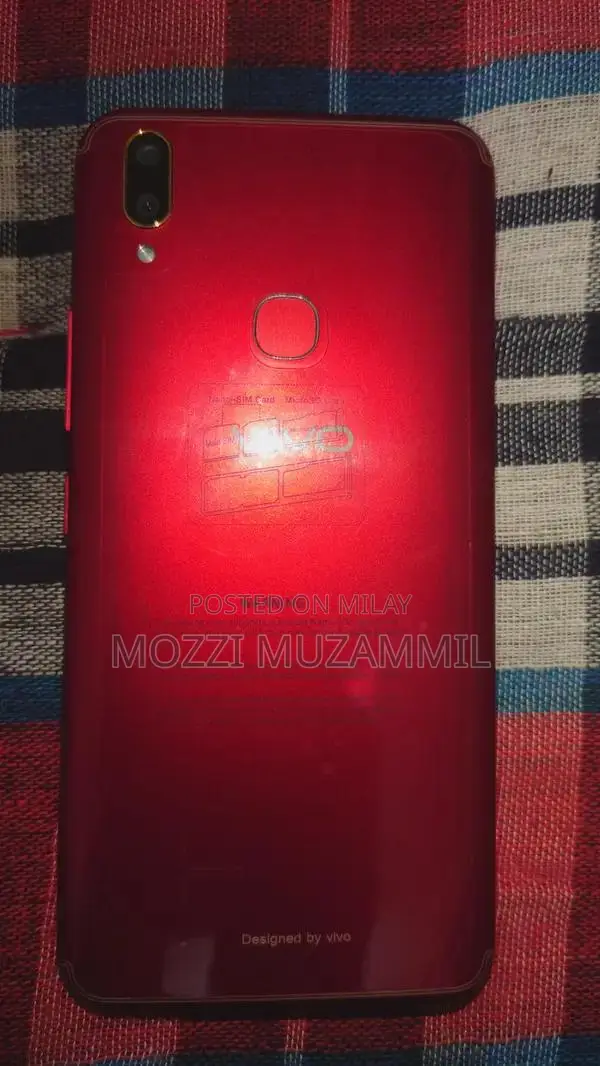 6.26-inch Full HD Android Smartphone with Dual SIM