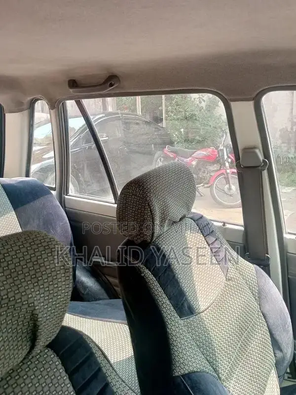 Suzuki Mehran VX 2016/17 Sedan - First Owner Low Mileage Vehicle