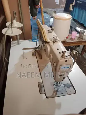 Aotu Jack Sewing Machine - Compact Utility Tool