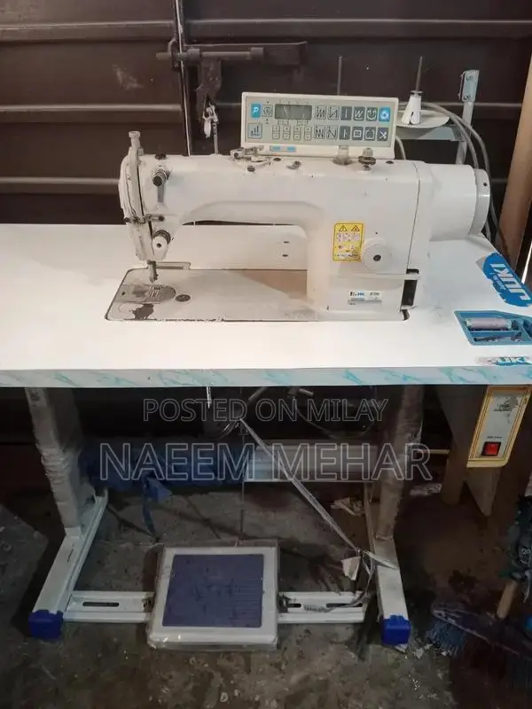 Aotu Jack Sewing Machine - Compact Utility Tool