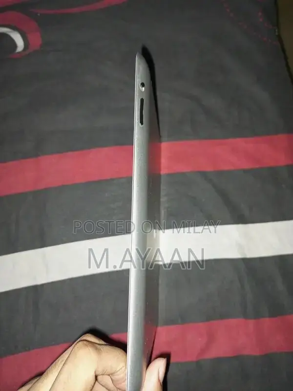 Apple iPad 2 Tablet - 64GB Storage, Excellent Condition