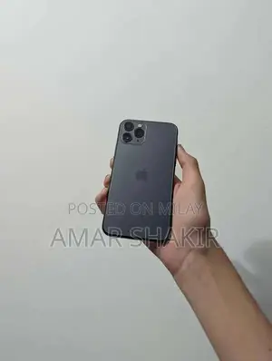 Apple iPhone 11 Pro 64GB Unlocked Smartphone