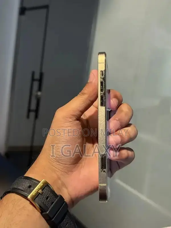 Premium Smartphone with PTA Approval and Gold Finish