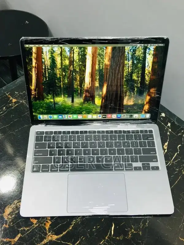 Apple MacBook Air M1 13-inch Laptop