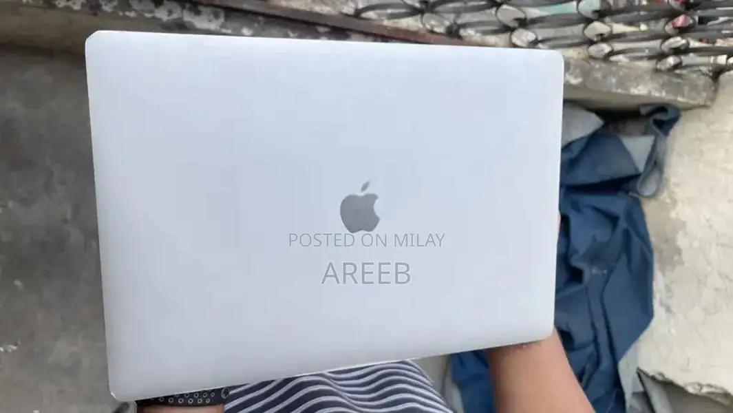 Apple MacBook Pro 15-inch 2017 High-Performance Laptop