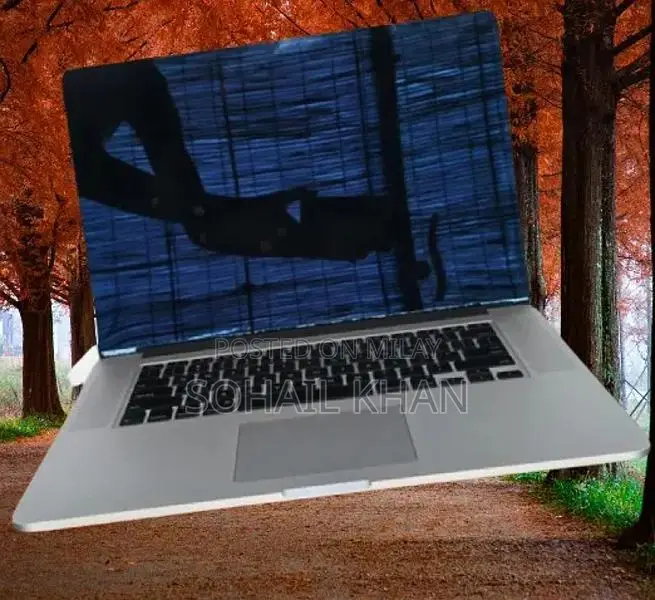 Apple MacBook Pro Retina 15" Mid 2014 - Quad-Core i7 Laptop