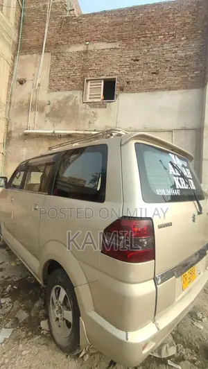 Suzuki APV Compact MPV - Reliable Family Vehicle with AC and Extra Fea