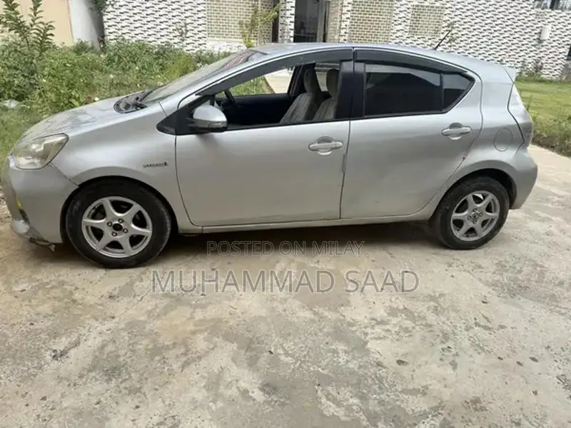 Aqua Model Japanese Imported Compact Hatchback