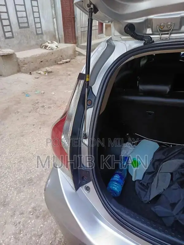 Toyota Aqua Hybrid Compact Car - Low Mileage Efficient Vehicle