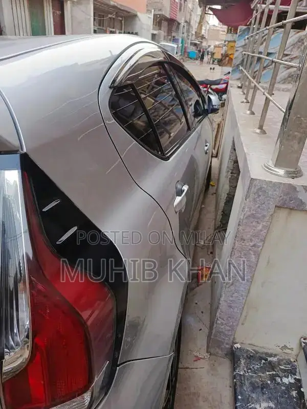 Toyota Aqua Hybrid Compact Car - Low Mileage Efficient Vehicle