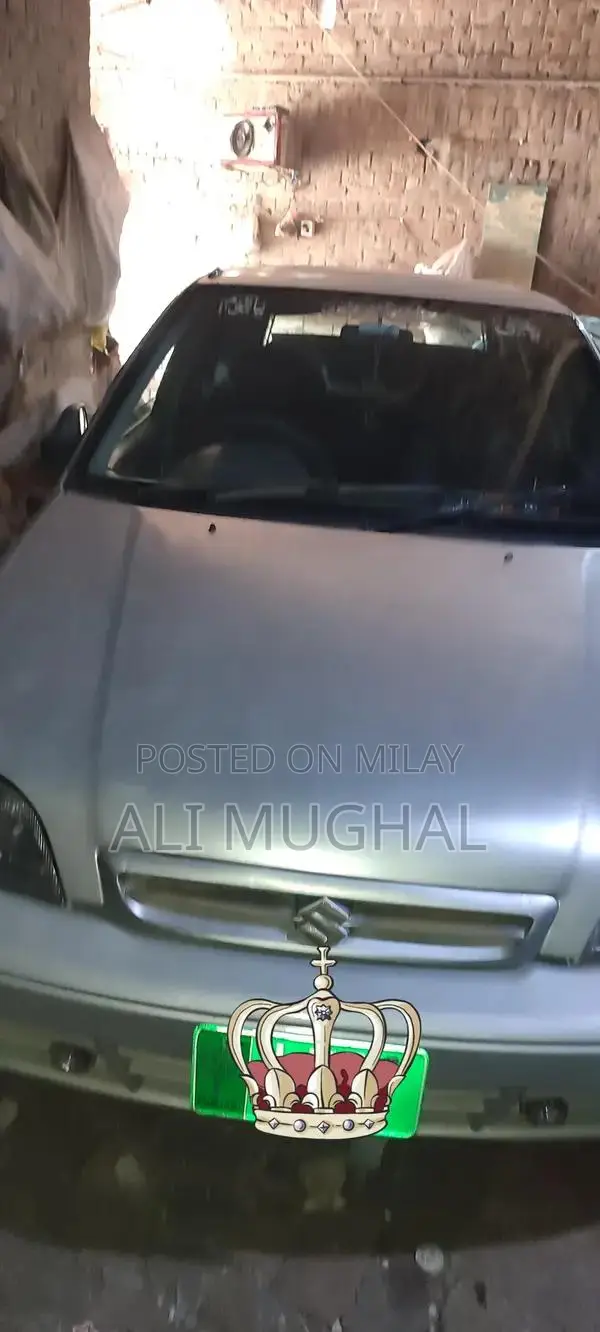 Suzuki Cultus Compact Car - Efficient Urban Transportation