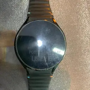 Photo - Samsung Galaxy Watch 4 44mm Smart Fitness Tracker Smartwatch