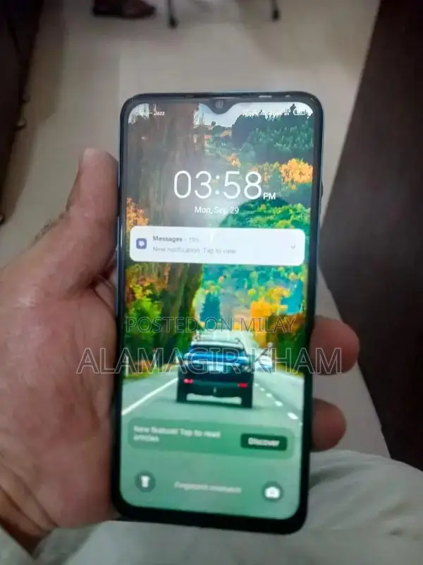 Budget Smartphone with Expandable Storage and Dual SIM