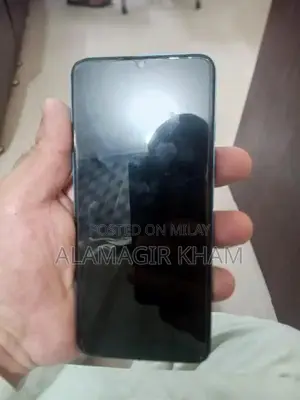 Budget Smartphone with Expandable Storage and Dual SIM