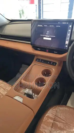 Haval H6 Plug-in Hybrid Electric Vehicle (PHEV) SUV