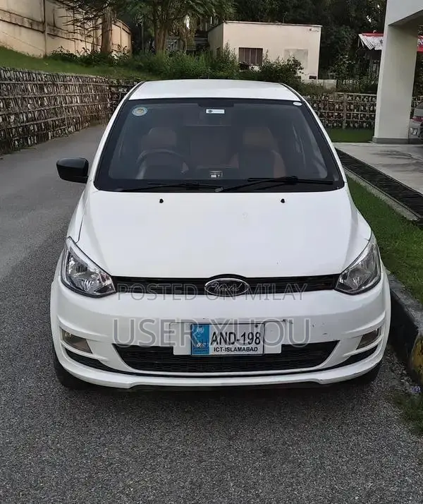 United Bravo Compact Sedan - Army Officer's Well-Maintained Vehicle