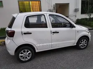 United Bravo Compact Sedan - Army Officer's Well-Maintained Vehicle