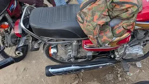 Photo - Honda 125cc Motorcycle - Compact Urban Commuter Bike