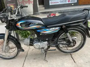 Photo - Super Power 16 Model Motorcycle