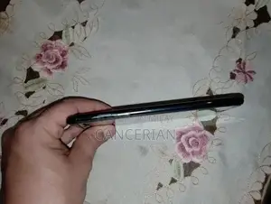 Apple iPhone 7 Plus 32GB Unlocked Smartphone