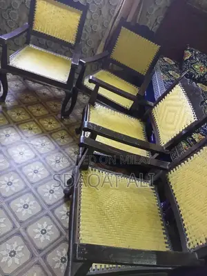 Photo - Set of 4 Vintage Antique Chairs in Excellent Condition