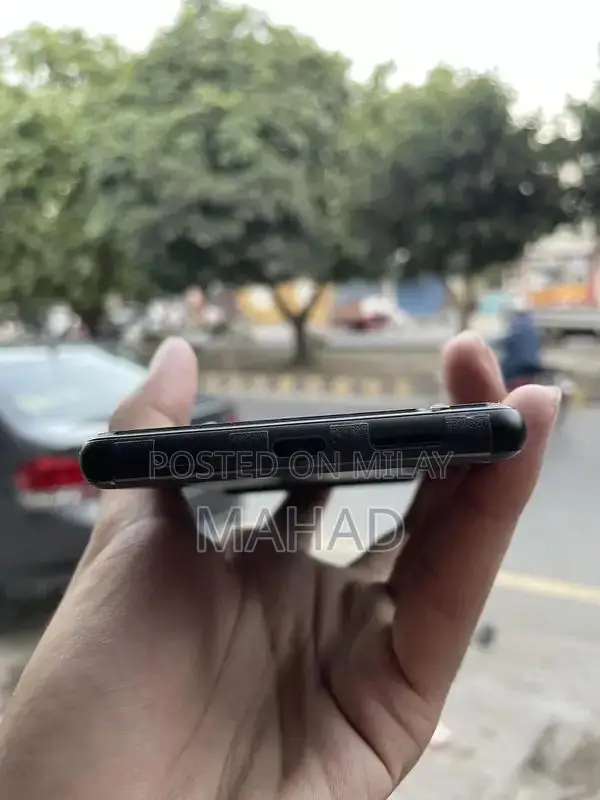 Google Pixel 6 Smartphone 128GB Pristine Condition