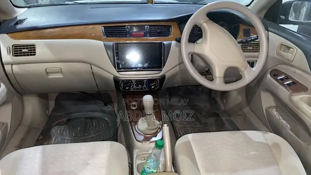 Mitsubishi Lancer - Modified Sports Sedan with High Performance