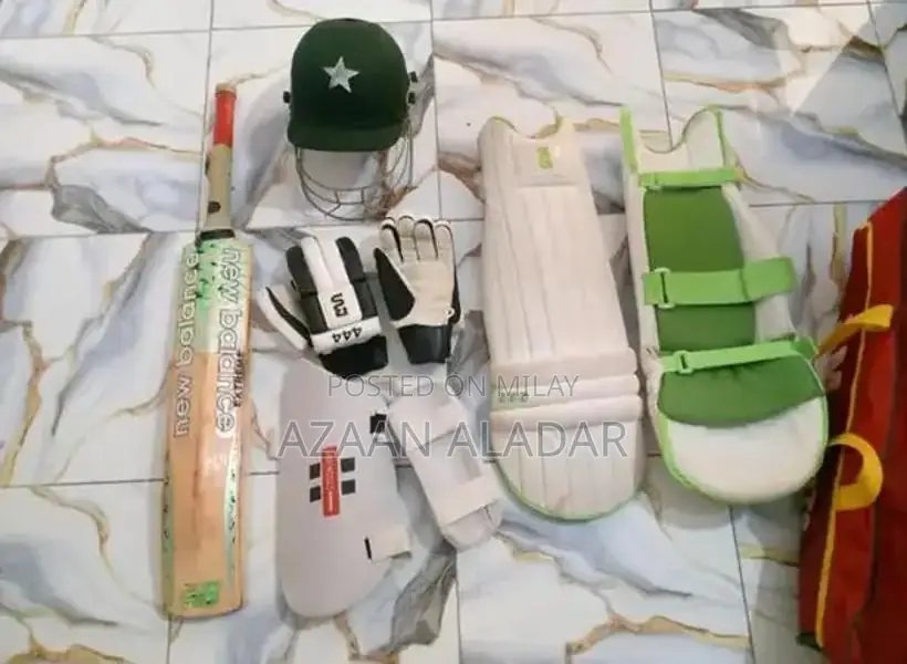 Used Cricket Kit with Guard - Lightly Worn