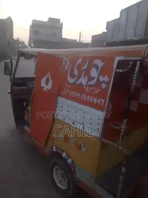 TukTuk Three-Wheeler Auto Rickshaw - New Engine Condition