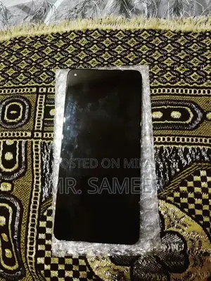 Photo - OnePlus8t mobile panel