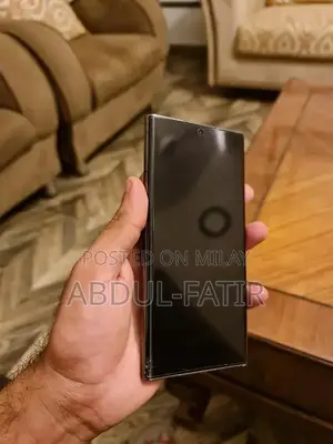 Samsung Galaxy S22 Ultra Phantom Black Smartphone