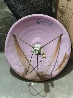 Photo - full size Dish and reciver