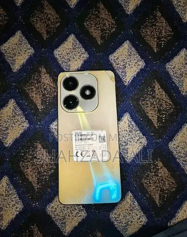 Argent Mobile Device with Multiple Features