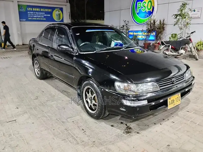Toyota Corolla GL Sedan - Well Maintained Daily Driver