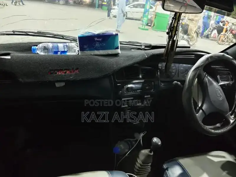 Toyota Corolla GL Sedan - Well Maintained Daily Driver