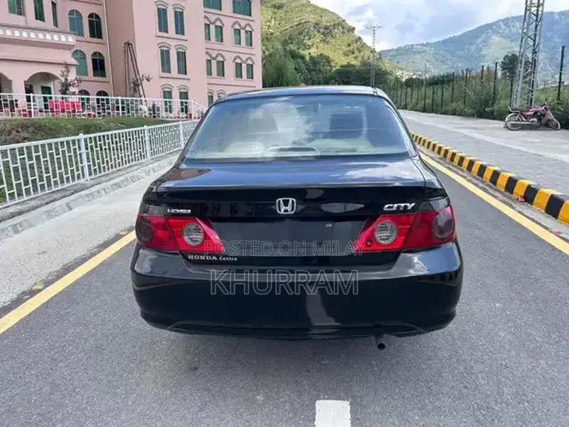 Honda City IDSI 2008 Manual Sedan - Well Preserved Condition