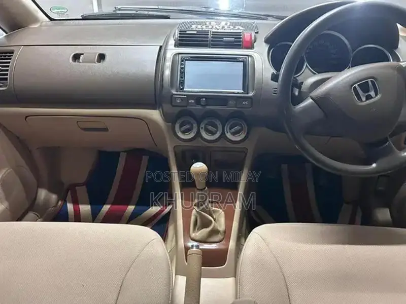 Honda City IDSI 2008 Manual Sedan - Well Preserved Condition