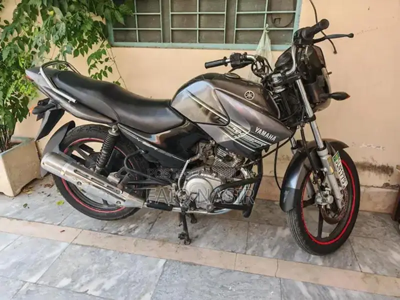 Yamaha YBR 125 Motorcycle 2017 Japanese Model