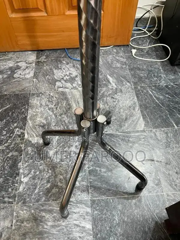 Adjustable Metal Clothes Hanger Stand - Home Storage Solution