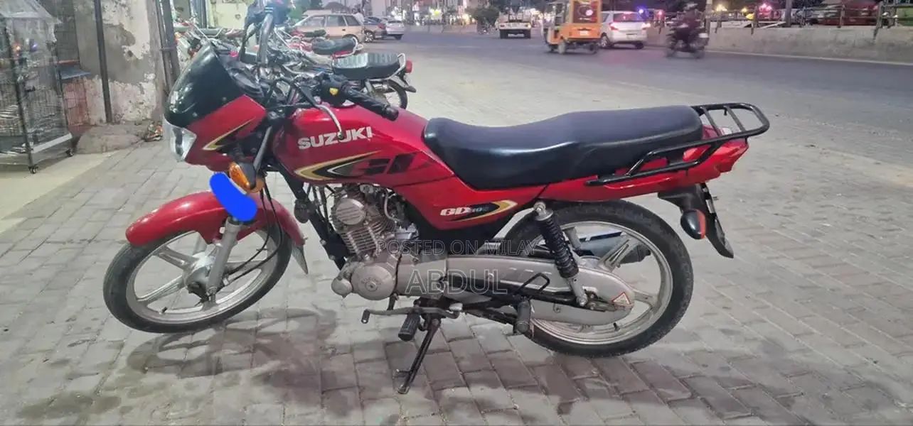 Suzuki GD110S Motorcycle - Great Condition Low Mileage