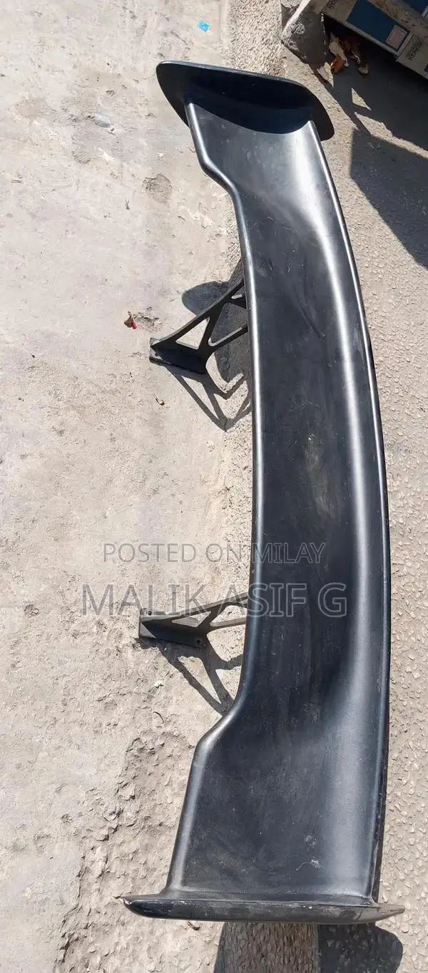 car spoiler
