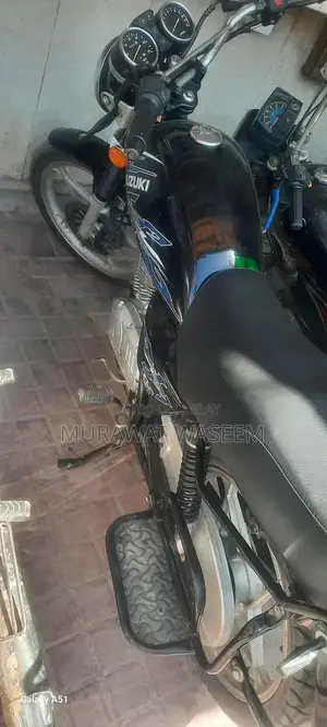 Photo - Automotive Engine Components and Rectifier Set