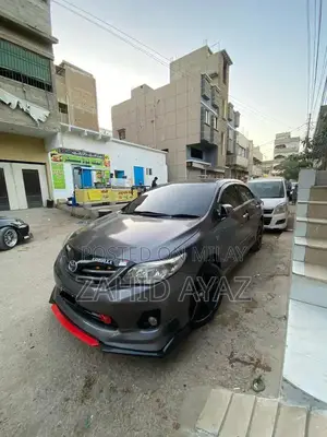 Toyota Corolla Altis SR Sedan with Enhanced Performance