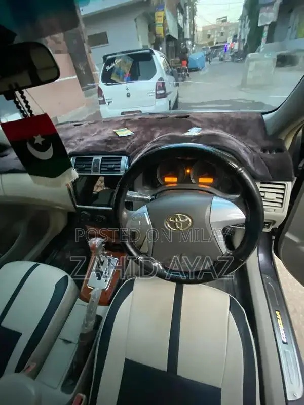 Toyota Corolla Altis SR Sedan with Enhanced Performance