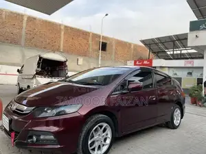 Honda Insight Exclusive Hybrid Sedan with Advanced Features